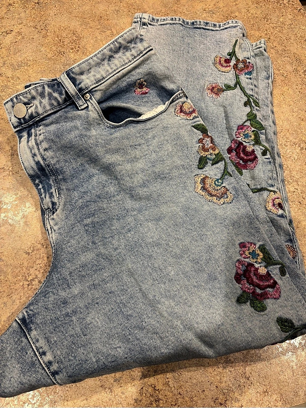 L'ANNE BRYAN Embroidered Straight Leg Jeans in Blue Size 16